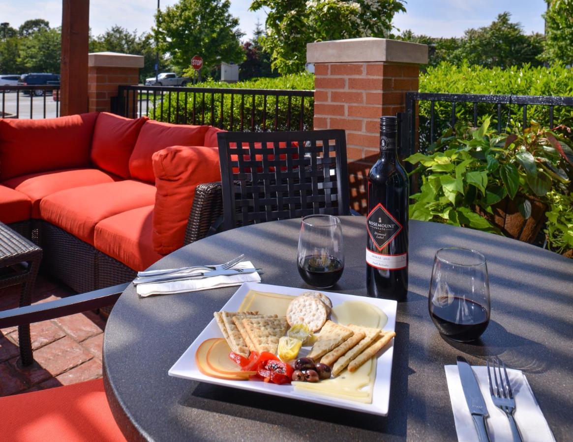Hyatt Place Garden City Eksteriør bilde