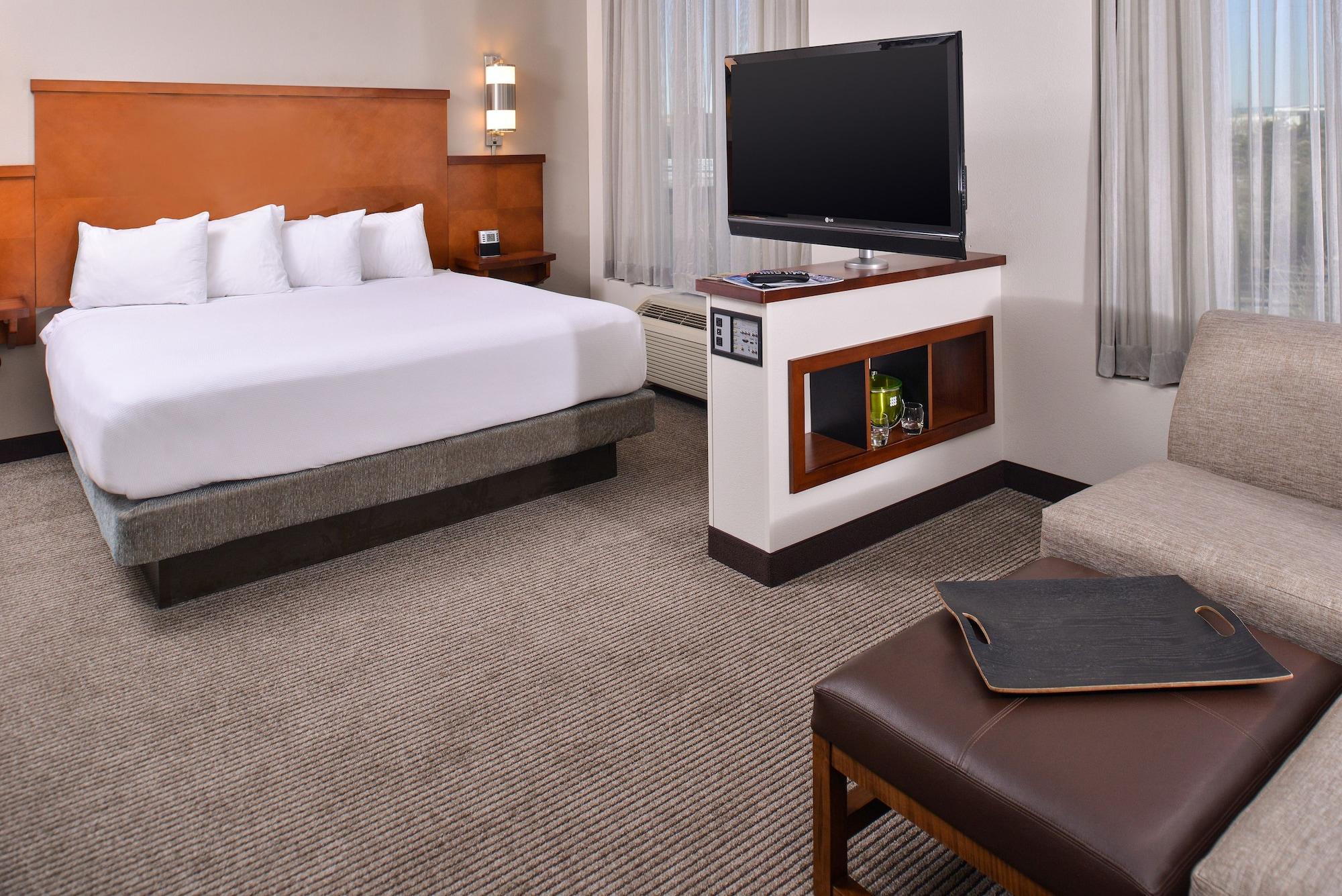 Hyatt Place Garden City Eksteriør bilde