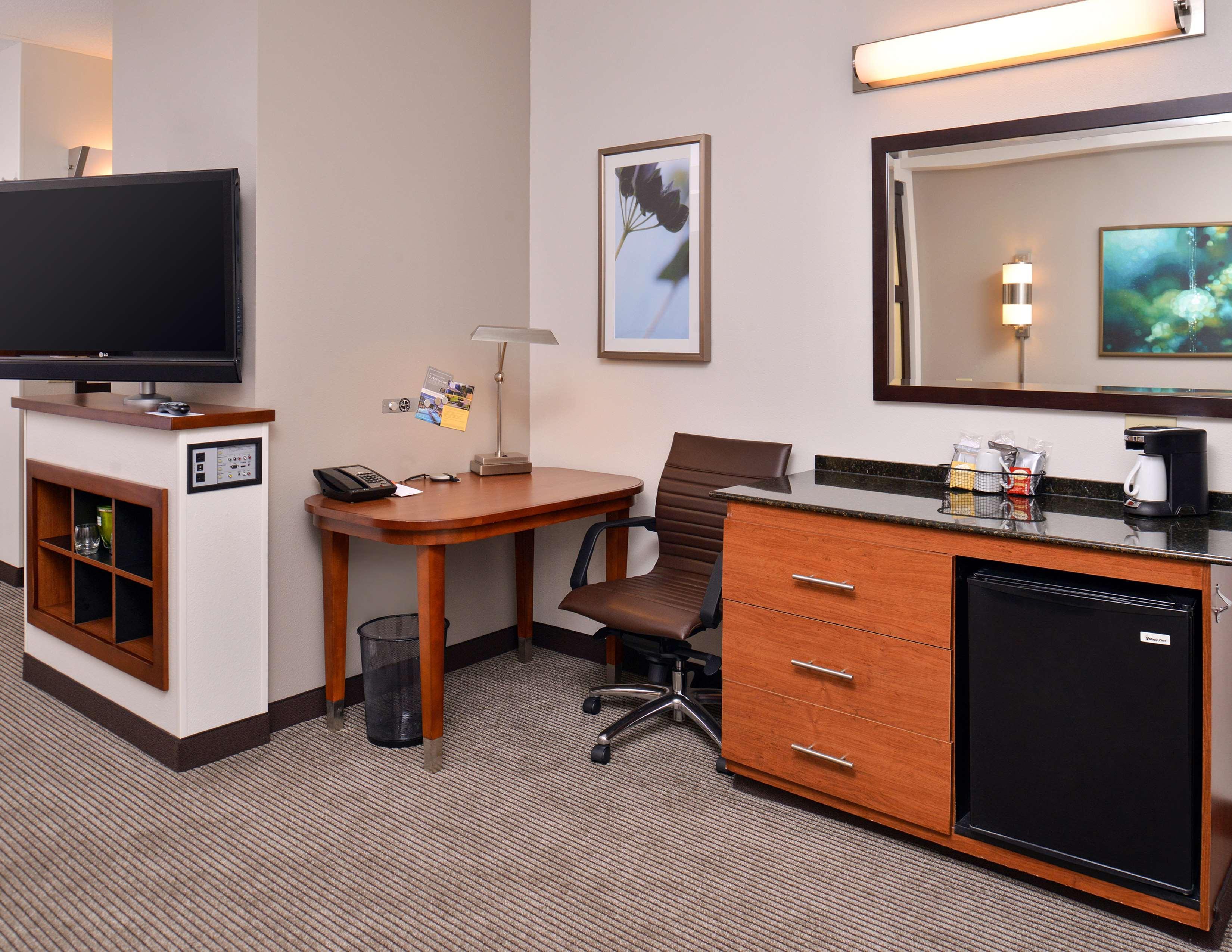 Hyatt Place Garden City Eksteriør bilde