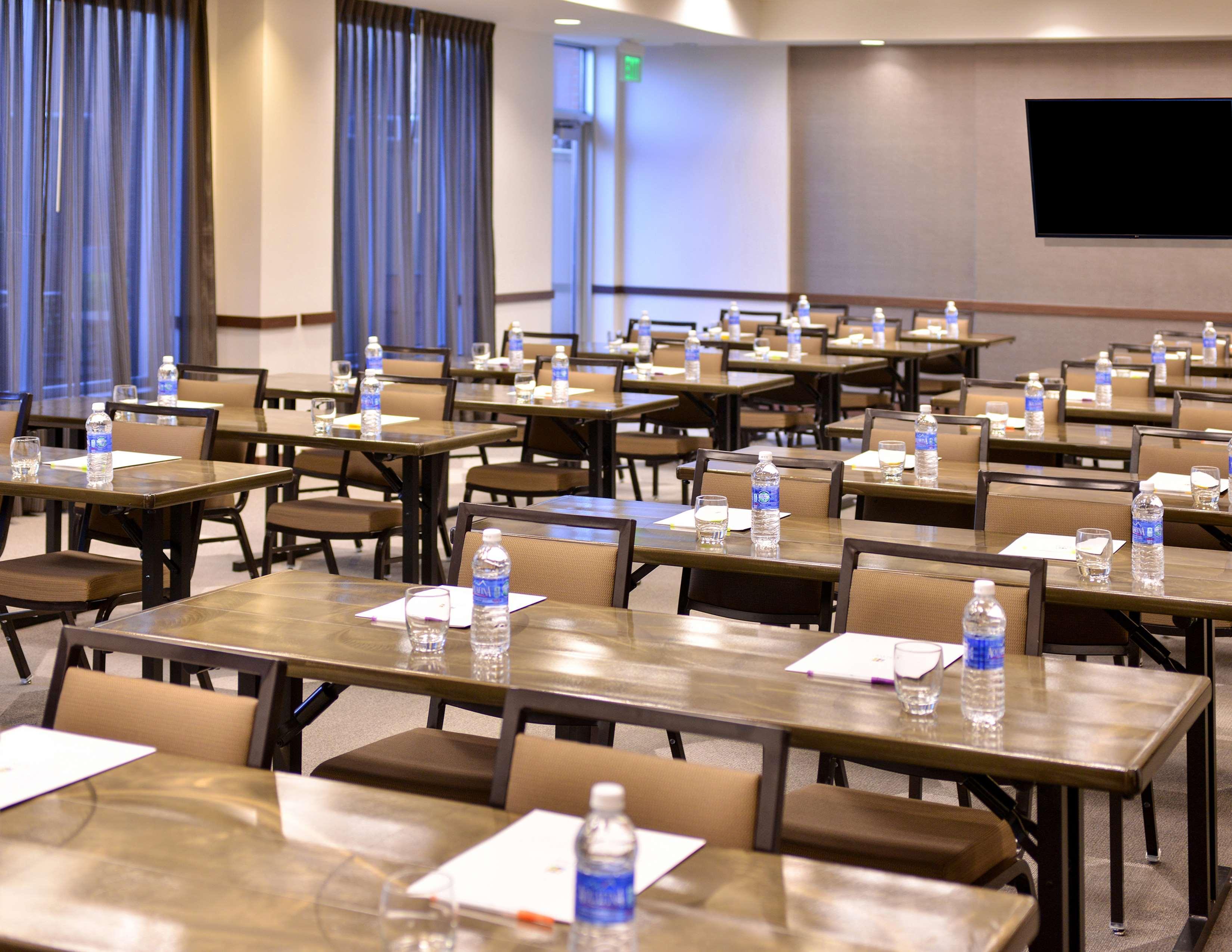 Hyatt Place Garden City Eksteriør bilde