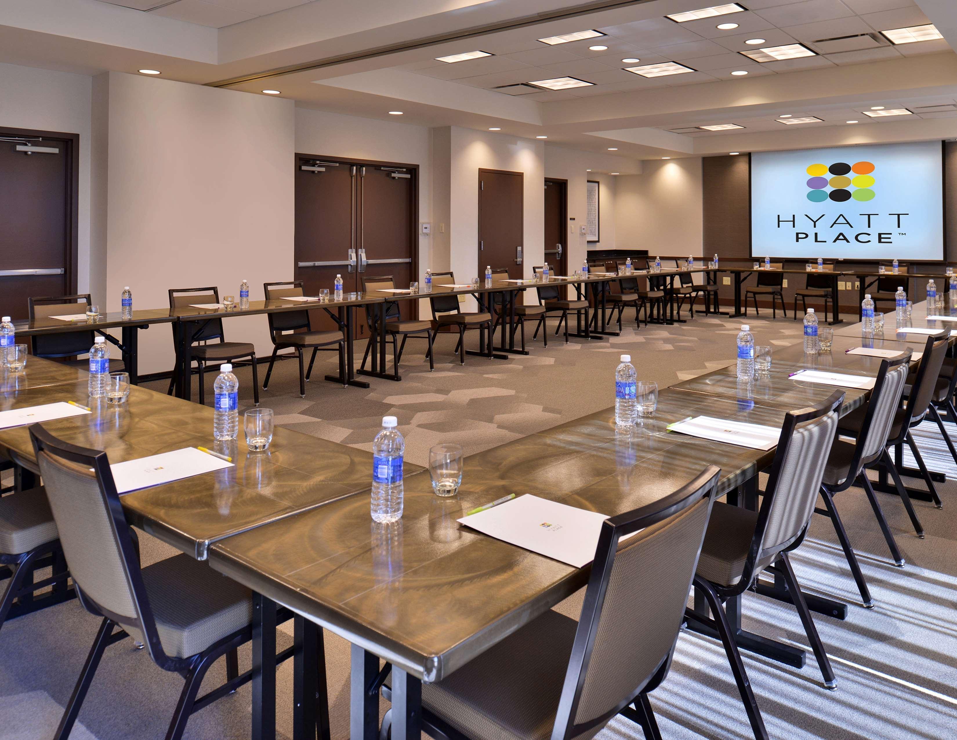 Hyatt Place Garden City Eksteriør bilde