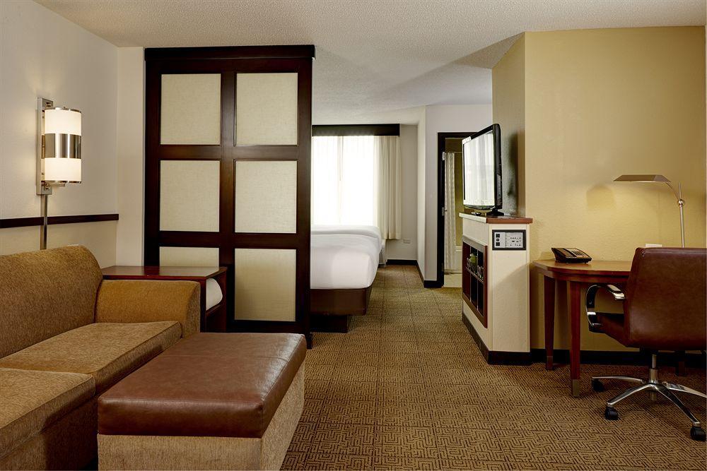 Hyatt Place Garden City Eksteriør bilde