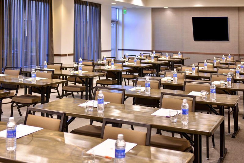 Hyatt Place Garden City Eksteriør bilde