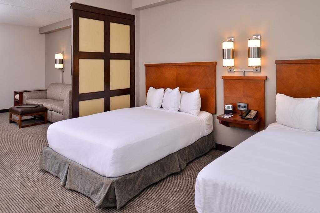 Hyatt Place Garden City Eksteriør bilde